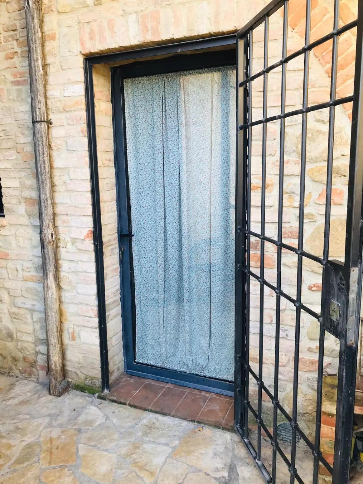 Ferienwohnung La Casina Di Ancicucco 2 San Gimignano Exterior foto